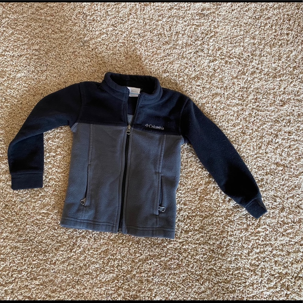 Boy Columbia size 4t